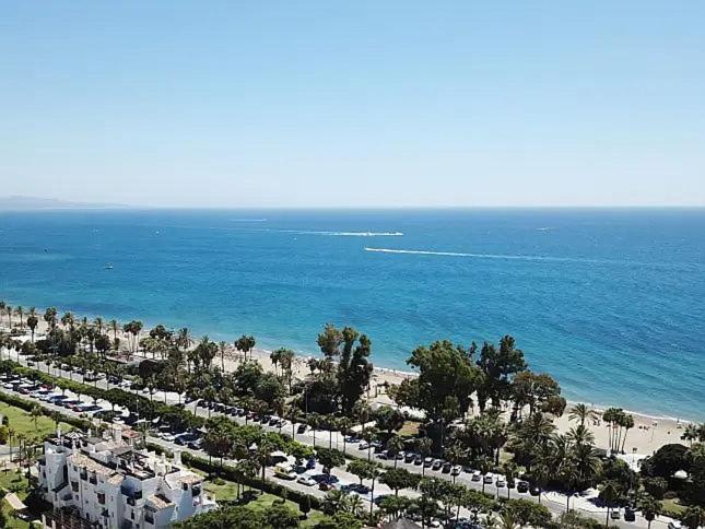 Linda Vista Beach Apartment Марбелья Екстер'єр фото